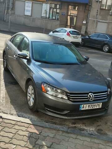 Серый Фольксваген Пассат, объемом двигателя 2.48 л и пробегом 152 тыс. км за 11500 $, фото 5 на Automoto.ua