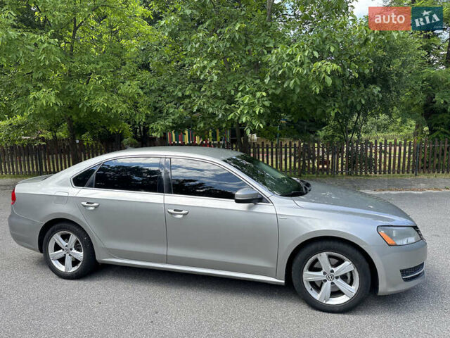 Сірий Фольксваген Пассат, об'ємом двигуна 1.8 л та пробігом 176 тис. км за 10190 $, фото 8 на Automoto.ua