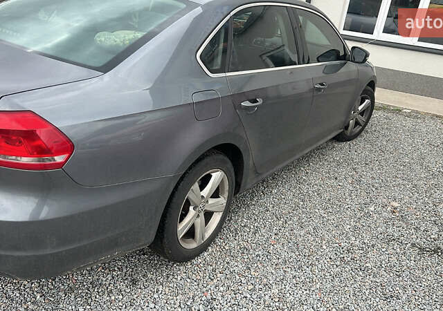 Сірий Фольксваген Пассат, об'ємом двигуна 1.8 л та пробігом 190 тис. км за 10000 $, фото 2 на Automoto.ua