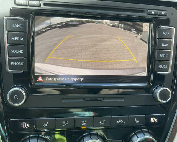 Сірий Фольксваген Пассат, об'ємом двигуна 2 л та пробігом 186 тис. км за 12500 $, фото 10 на Automoto.ua