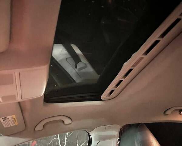 Сірий Фольксваген Пассат, об'ємом двигуна 2 л та пробігом 278 тис. км за 10500 $, фото 13 на Automoto.ua