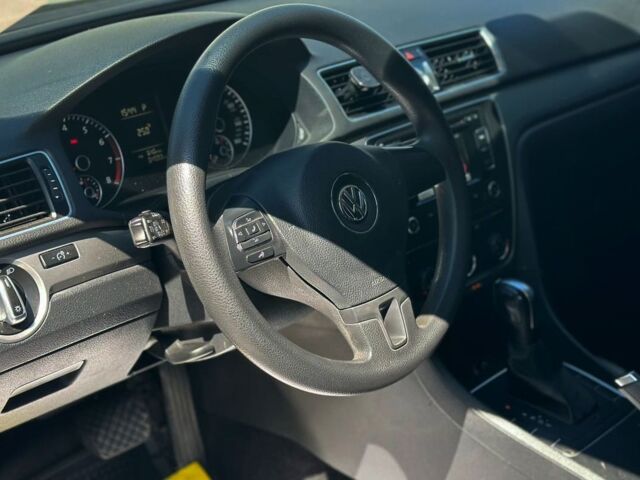 Сірий Фольксваген Пассат, об'ємом двигуна 2.5 л та пробігом 103 тис. км за 9800 $, фото 10 на Automoto.ua