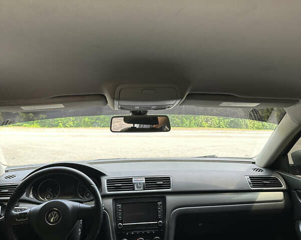 Сірий Фольксваген Пассат, об'ємом двигуна 1.8 л та пробігом 176 тис. км за 10190 $, фото 20 на Automoto.ua