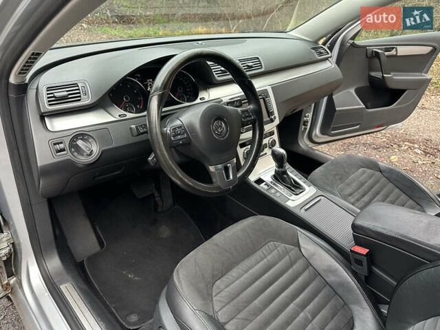 Сірий Фольксваген Пассат, об'ємом двигуна 1.8 л та пробігом 257 тис. км за 8999 $, фото 25 на Automoto.ua