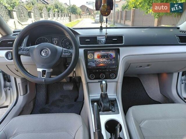 Серый Фольксваген Пассат, объемом двигателя 2.5 л и пробегом 165 тыс. км за 11499 $, фото 13 на Automoto.ua