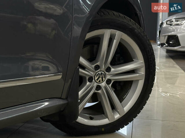 Серый Фольксваген Пассат, объемом двигателя 1.97 л и пробегом 161 тыс. км за 14999 $, фото 16 на Automoto.ua
