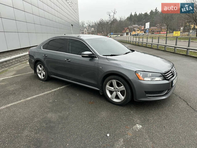 Сірий Фольксваген Пассат, об'ємом двигуна 2.5 л та пробігом 221 тис. км за 9800 $, фото 7 на Automoto.ua