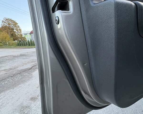 Фольксваген Пассат 2013 в Каменце-Подольском на Automoto.ua Серый Фольксваген Пассат, объемом двигателя 1.6 л и пробегом 270 тыс. км за 10500 $, фото 19 на Automoto.ua