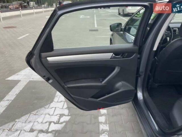 Сірий Фольксваген Пассат, об'ємом двигуна 2.48 л та пробігом 123 тис. км за 11300 $, фото 14 на Automoto.ua