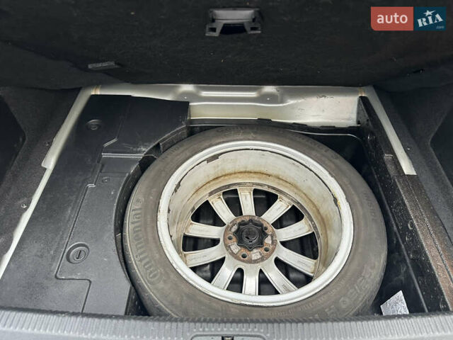 Сірий Фольксваген Пассат, об'ємом двигуна 1.8 л та пробігом 257 тис. км за 8999 $, фото 44 на Automoto.ua