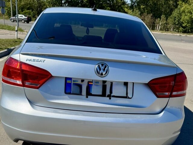 Фольксваген Пассат 2013 в Сумах на Automoto.ua Серый Фольксваген Пассат, объемом двигателя 2.5 л и пробегом 187 тыс. км за 10300 $, фото 4 на Automoto.ua