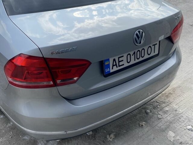 Серый Фольксваген Пассат, объемом двигателя 2 л и пробегом 169 тыс. км за 11700 $, фото 4 на Automoto.ua