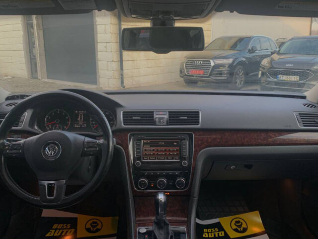 Сірий Фольксваген Пассат, об'ємом двигуна 2.5 л та пробігом 284 тис. км за 10300 $, фото 10 на Automoto.ua