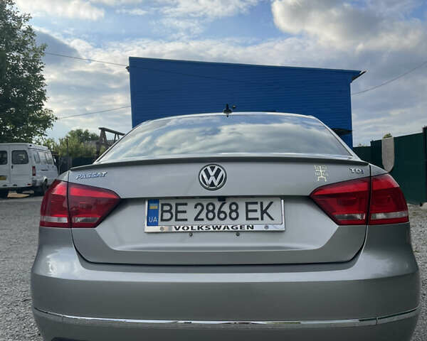 Фольксваген Пассат 2013 в Кривом Озере на Automoto.ua Серый Фольксваген Пассат, объемом двигателя 2 л и пробегом 192 тыс. км за 12500 $, фото 9 на Automoto.ua