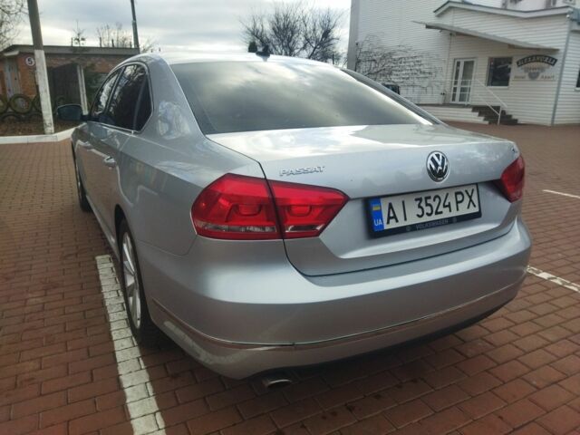 Фольксваген Пассат 2013 в Прилуках на Automoto.ua Серый Фольксваген Пассат, объемом двигателя 2.5 л и пробегом 290 тыс. км за 9100 $, фото 4 на Automoto.ua