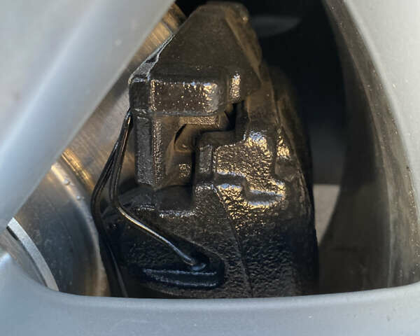 Серый Фольксваген Пассат, объемом двигателя 2 л и пробегом 180 тыс. км за 12500 $, фото 67 на Automoto.ua