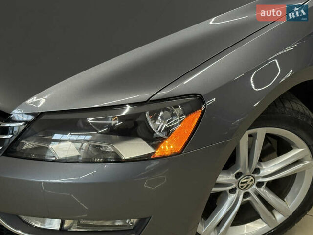 Серый Фольксваген Пассат, объемом двигателя 1.97 л и пробегом 161 тыс. км за 14999 $, фото 2 на Automoto.ua