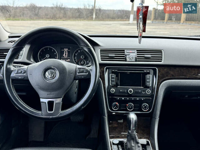 Серый Фольксваген Пассат, объемом двигателя 1.8 л и пробегом 160 тыс. км за 10100 $, фото 8 на Automoto.ua