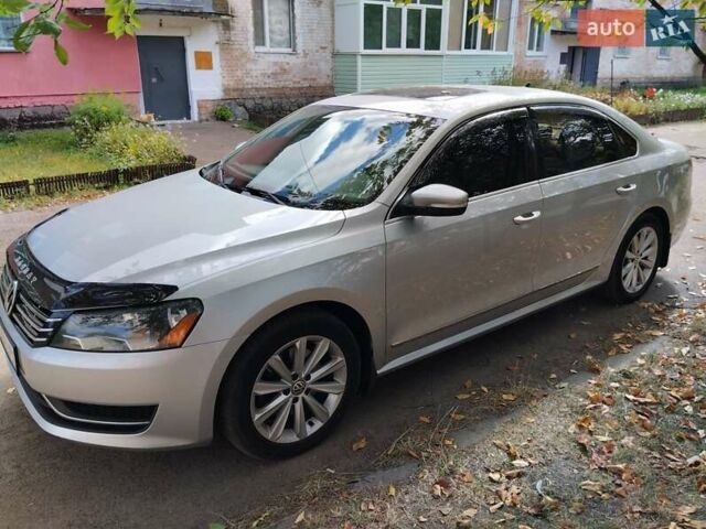Серый Фольксваген Пассат, объемом двигателя 2.5 л и пробегом 286 тыс. км за 8999 $, фото 5 на Automoto.ua