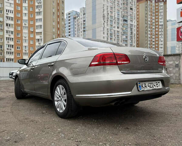Серый Фольксваген Пассат, объемом двигателя 1.98 л и пробегом 215 тыс. км за 12900 $, фото 12 на Automoto.ua