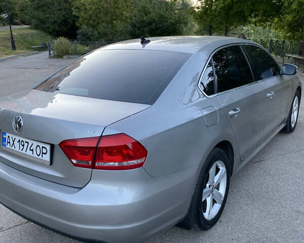 Сірий Фольксваген Пассат, об'ємом двигуна 2.5 л та пробігом 357 тис. км за 11500 $, фото 4 на Automoto.ua