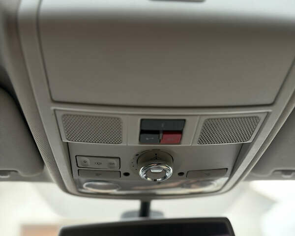 Сірий Фольксваген Пассат, об'ємом двигуна 2 л та пробігом 203 тис. км за 12500 $, фото 25 на Automoto.ua