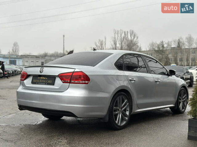 Серый Фольксваген Пассат, объемом двигателя 2.48 л и пробегом 187 тыс. км за 9800 $, фото 9 на Automoto.ua