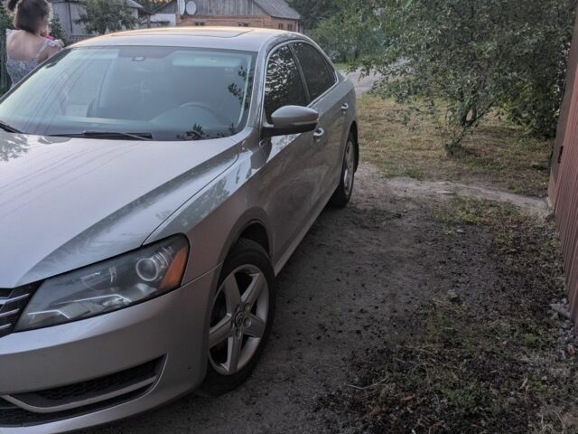 Серый Фольксваген Пассат, объемом двигателя 2 л и пробегом 265 тыс. км за 9000 $, фото 1 на Automoto.ua