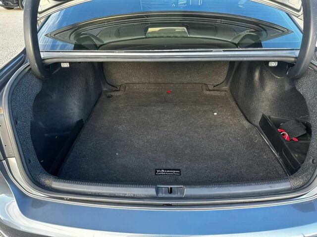 Сірий Фольксваген Пассат, об'ємом двигуна 2 л та пробігом 83 тис. км за 7500 $, фото 12 на Automoto.ua