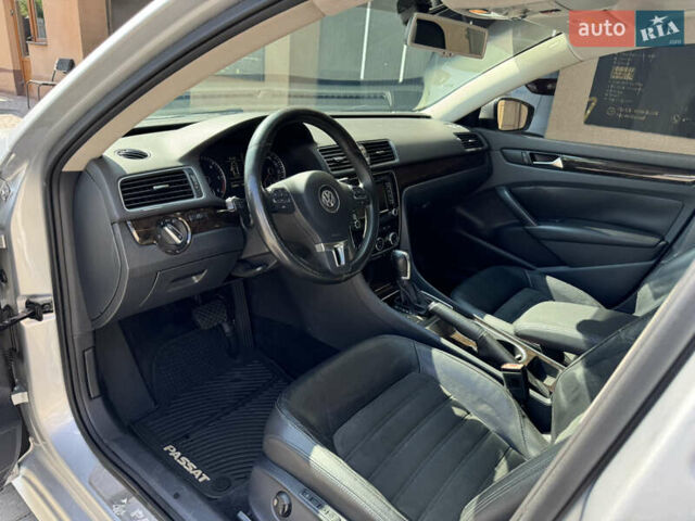 Сірий Фольксваген Пассат, об'ємом двигуна 2 л та пробігом 268 тис. км за 11500 $, фото 14 на Automoto.ua