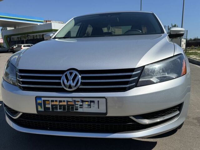 Фольксваген Пассат 2013 в Сумах на Automoto.ua Серый Фольксваген Пассат, объемом двигателя 2.5 л и пробегом 187 тыс. км за 10300 $, фото 2 на Automoto.ua