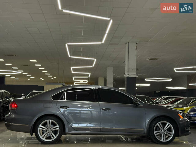 Серый Фольксваген Пассат, объемом двигателя 1.97 л и пробегом 161 тыс. км за 14999 $, фото 7 на Automoto.ua