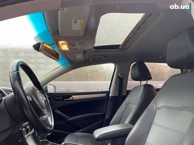 Сірий Фольксваген Пассат, об'ємом двигуна 2.5 л та пробігом 156 тис. км за 9500 $, фото 7 на Automoto.ua