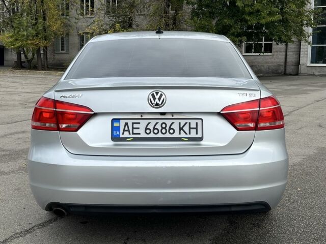 Фольксваген Пассат 2013 в Кривом Роге на Automoto.ua Серый Фольксваген Пассат, объемом двигателя 1.8 л и пробегом 160 тыс. км за 10300 $, фото 5 на Automoto.ua