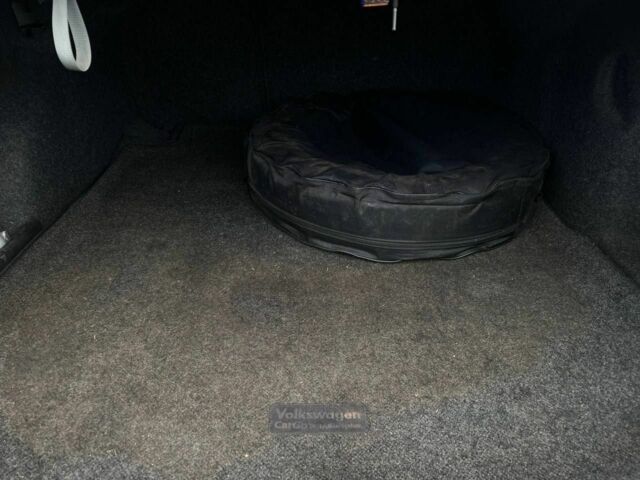 Фольксваген Пассат 2013 в Кривом Роге на Automoto.ua Серый Фольксваген Пассат, объемом двигателя 2.5 л и пробегом 185 тыс. км за 9400 $, фото 20 на Automoto.ua