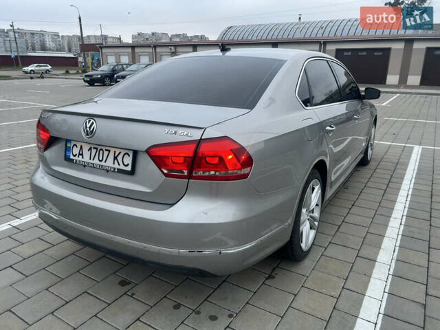 Серый Фольксваген Пассат, объемом двигателя 1.97 л и пробегом 232 тыс. км за 10700 $, фото 2 на Automoto.ua
