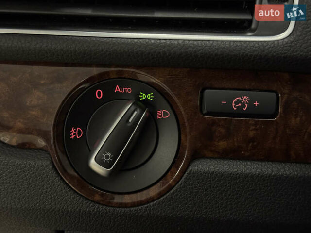 Серый Фольксваген Пассат, объемом двигателя 1.97 л и пробегом 161 тыс. км за 14999 $, фото 35 на Automoto.ua