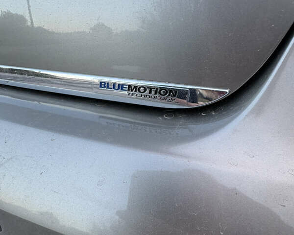 Фольксваген Пассат 2013 в Каменце-Подольском на Automoto.ua Серый Фольксваген Пассат, объемом двигателя 1.6 л и пробегом 270 тыс. км за 10500 $, фото 12 на Automoto.ua