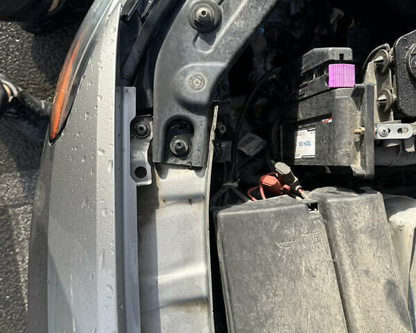 Серый Фольксваген Пассат, объемом двигателя 2.5 л и пробегом 226 тыс. км за 10500 $, фото 13 на Automoto.ua