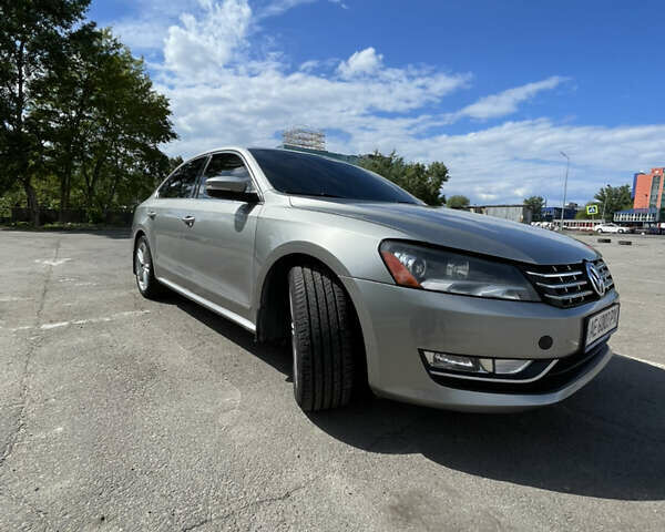 Сірий Фольксваген Пассат, об'ємом двигуна 2 л та пробігом 186 тис. км за 12500 $, фото 2 на Automoto.ua