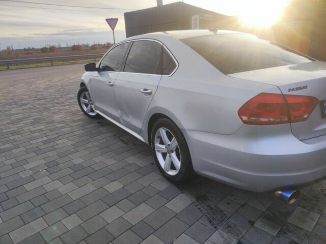 Серый Фольксваген Пассат, объемом двигателя 1.8 л и пробегом 250 тыс. км за 9500 $, фото 5 на Automoto.ua