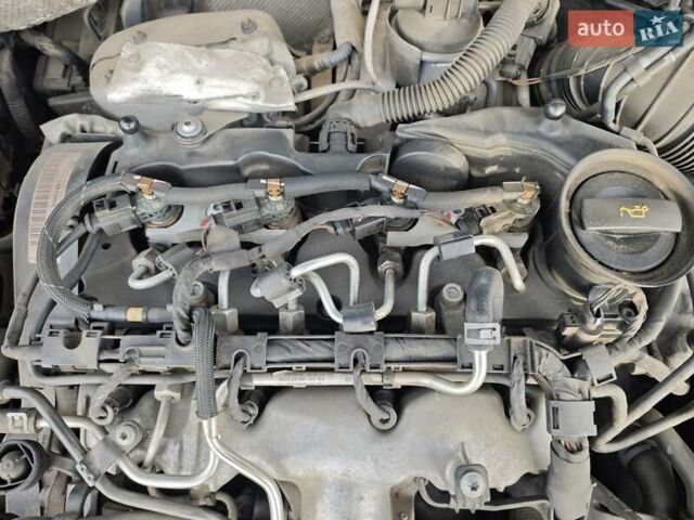 Серый Фольксваген Пассат, объемом двигателя 1.97 л и пробегом 206 тыс. км за 10700 $, фото 23 на Automoto.ua