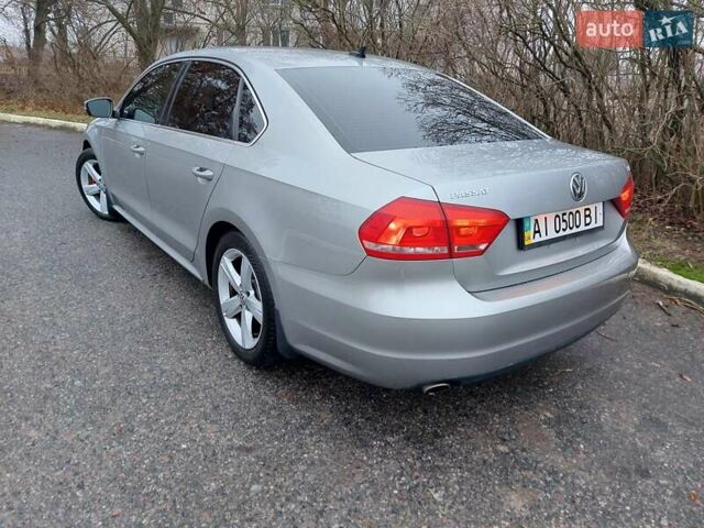 Серый Фольксваген Пассат, объемом двигателя 2.5 л и пробегом 219 тыс. км за 9800 $, фото 5 на Automoto.ua