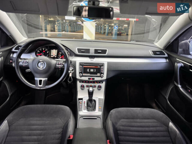 Серый Фольксваген Пассат, объемом двигателя 1.8 л и пробегом 145 тыс. км за 12990 $, фото 8 на Automoto.ua