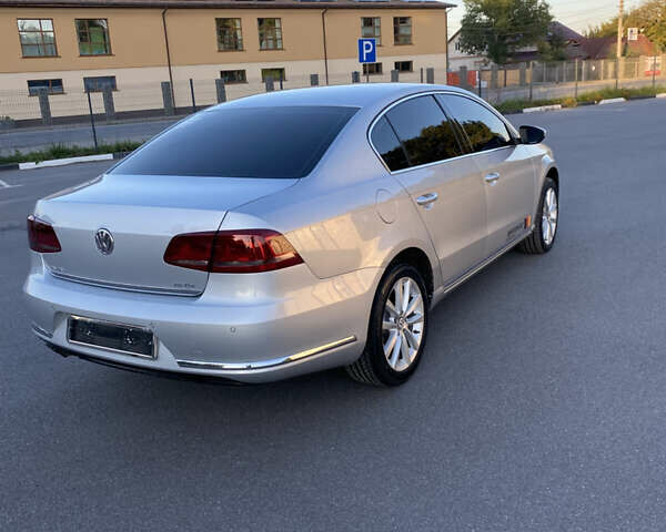 Серый Фольксваген Пассат, объемом двигателя 2 л и пробегом 180 тыс. км за 12500 $, фото 11 на Automoto.ua