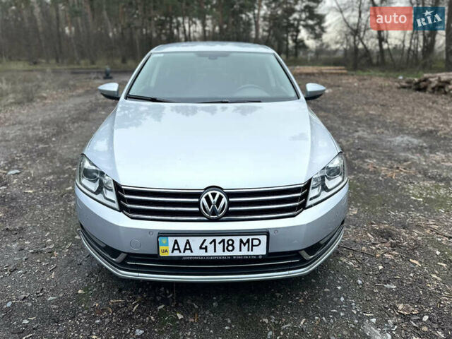 Сірий Фольксваген Пассат, об'ємом двигуна 1.8 л та пробігом 257 тис. км за 8999 $, фото 2 на Automoto.ua
