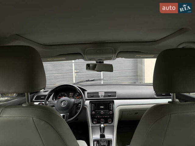 Серый Фольксваген Пассат, объемом двигателя 2 л и пробегом 204 тыс. км за 9600 $, фото 17 на Automoto.ua