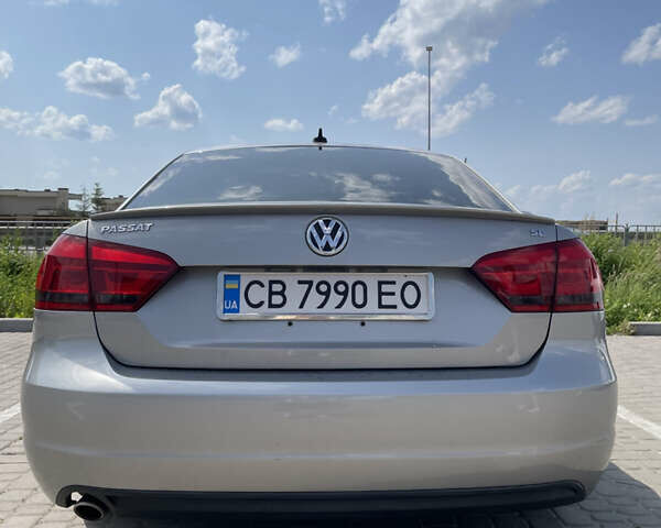 Сірий Фольксваген Пассат, об'ємом двигуна 2.5 л та пробігом 221 тис. км за 11300 $, фото 3 на Automoto.ua