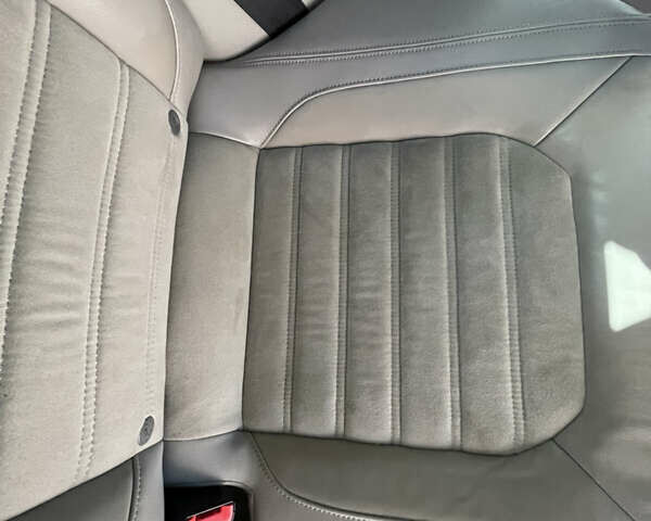 Фольксваген Пассат 2013 в Львове на Automoto.ua Серый Фольксваген Пассат, объемом двигателя 2 л и пробегом 175 тыс. км за 11900 $, фото 14 на Automoto.ua