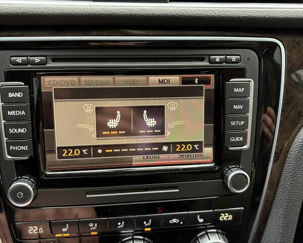 Сірий Фольксваген Пассат, об'ємом двигуна 2 л та пробігом 203 тис. км за 12500 $, фото 27 на Automoto.ua